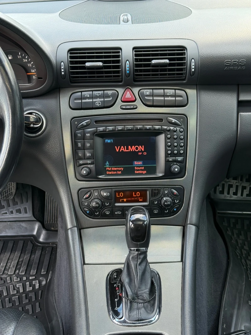 Mercedes-Benz C 320 3.2i 218к.с. * ГАЗ* 4-MATIC, снимка 14 - Автомобили и джипове - 52223638