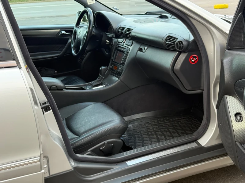 Mercedes-Benz C 320 3.2i 218к.с. * ГАЗ* 4-MATIC, снимка 10 - Автомобили и джипове - 52223638
