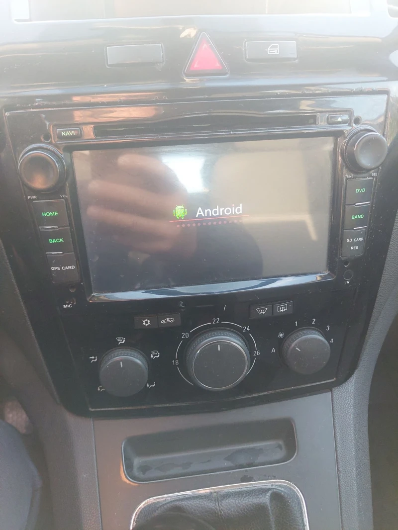 Opel Zafira 1.7, снимка 8 - Автомобили и джипове - 52270298