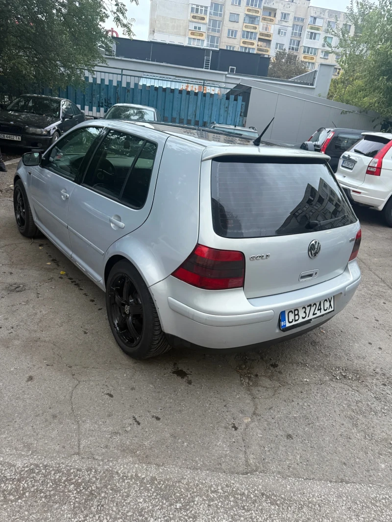 VW Golf 1.8т GTI, снимка 3 - Автомобили и джипове - 52347025