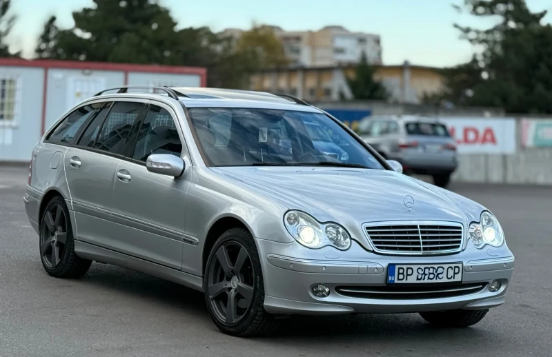 Mercedes-Benz C 320 3.2i 218к.с. * ГАЗ* 4-MATIC - 9299 лв. / 4754.50 € - 29982373 1