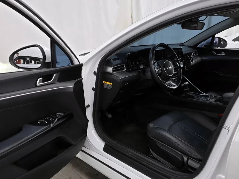 Kia K5 2.0 | Mobile.bg � ����������� 10