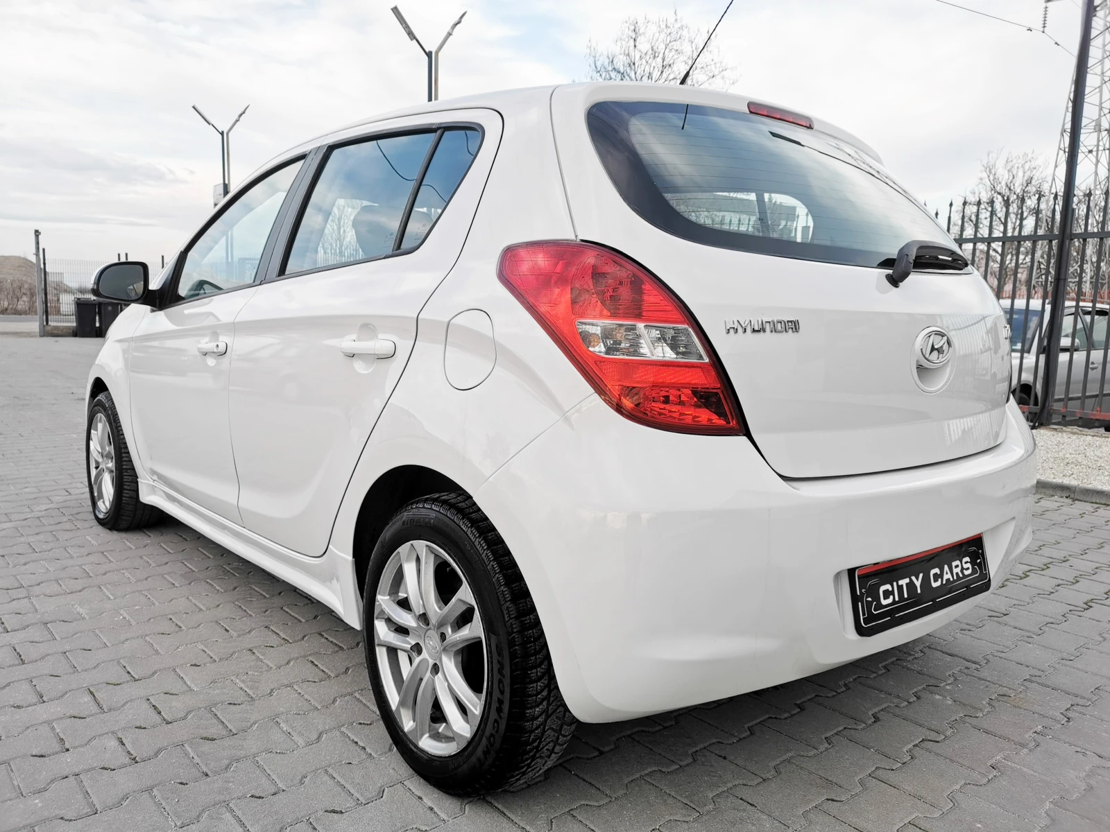 Hyundai I20 1.4 CRDi - изображение 7