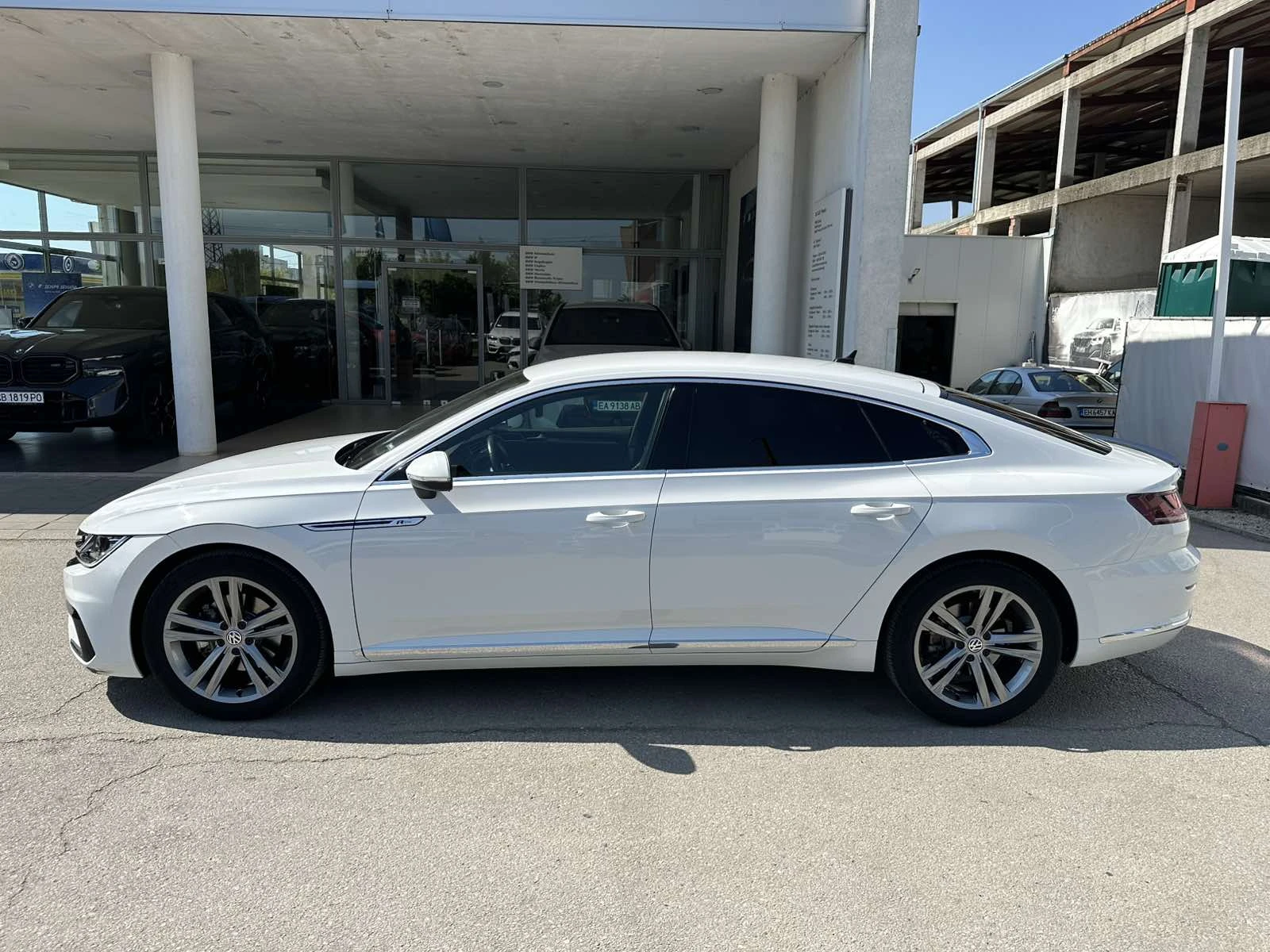 VW Arteon R-Line 2.0 TSI DSG - изображение 3