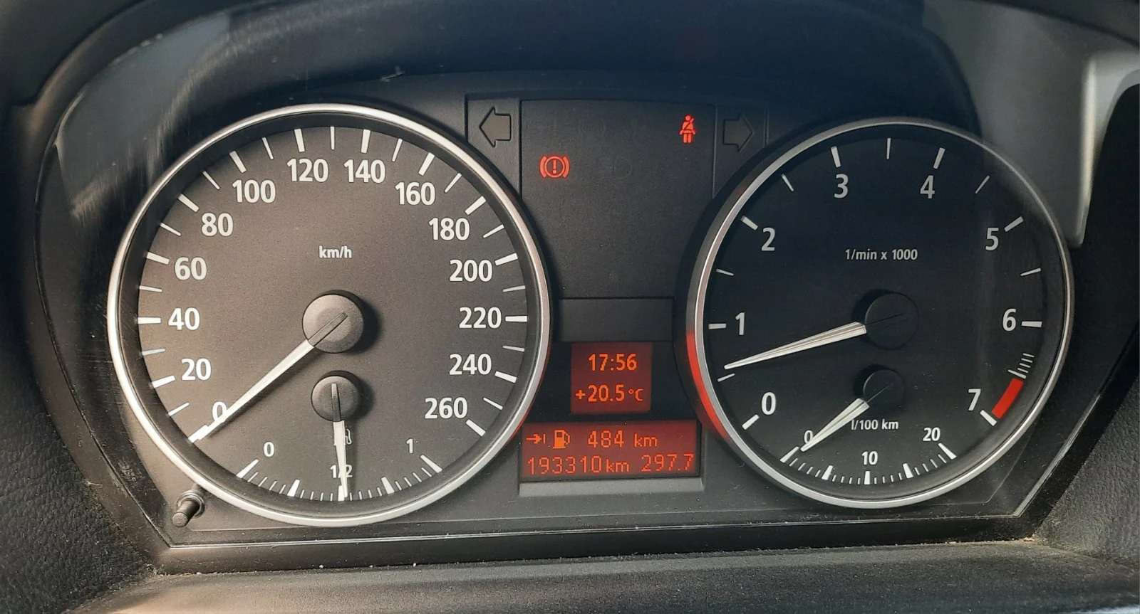 BMW 318  - изображение 5