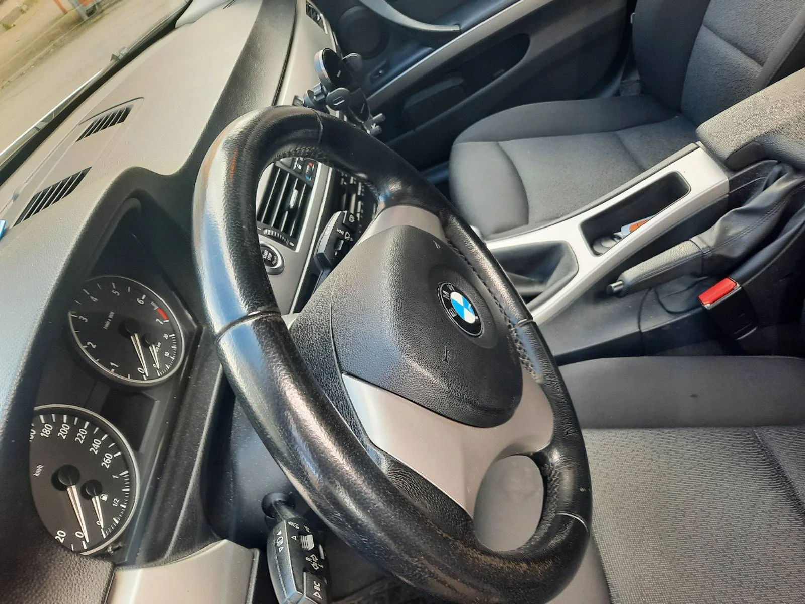 BMW 318  - изображение 6