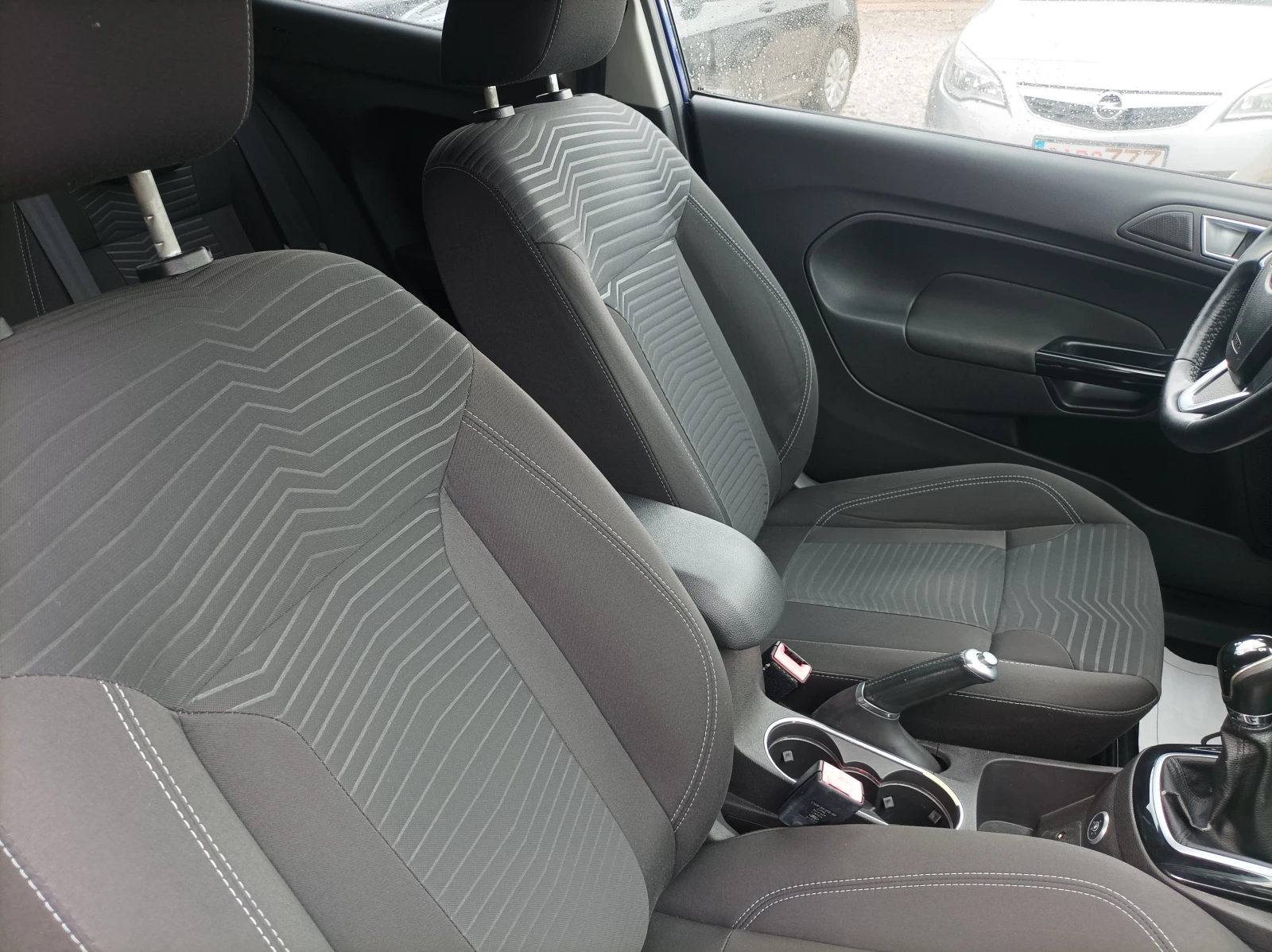 Ford Fiesta 1.4 BENZIN+ GPL/ ЛИЗИНГ  - изображение 8