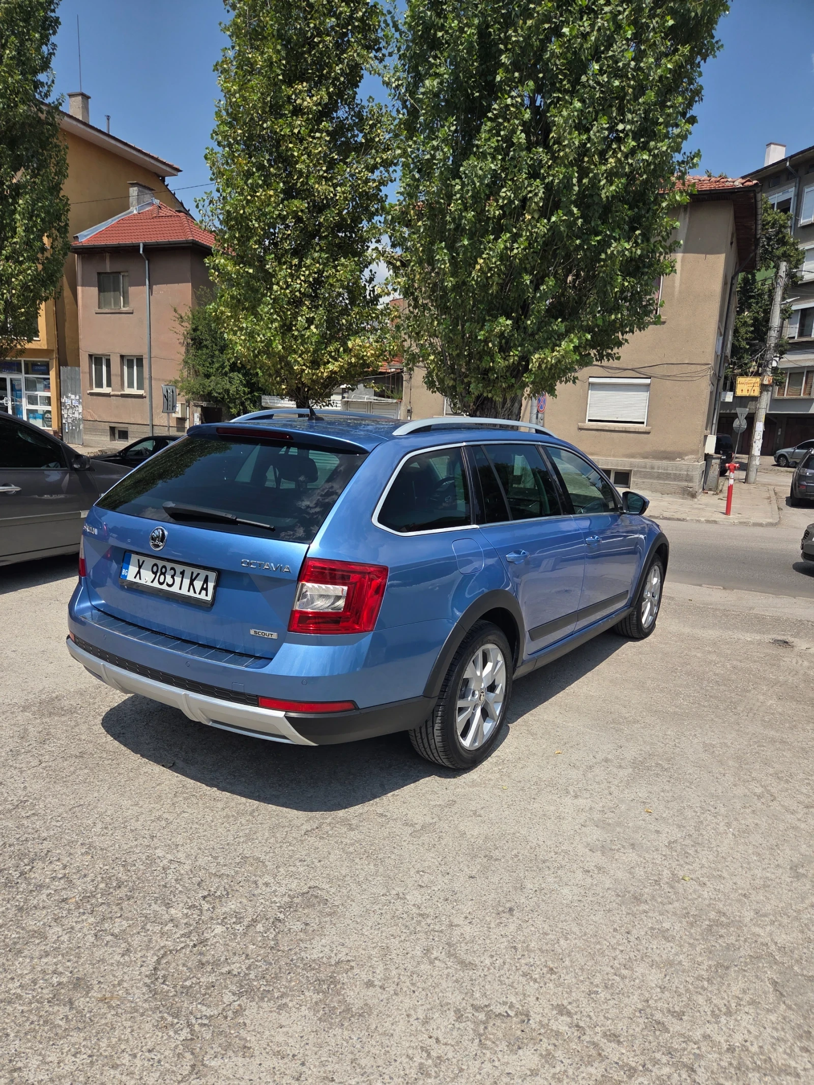 Skoda Octavia Scout - изображение 6