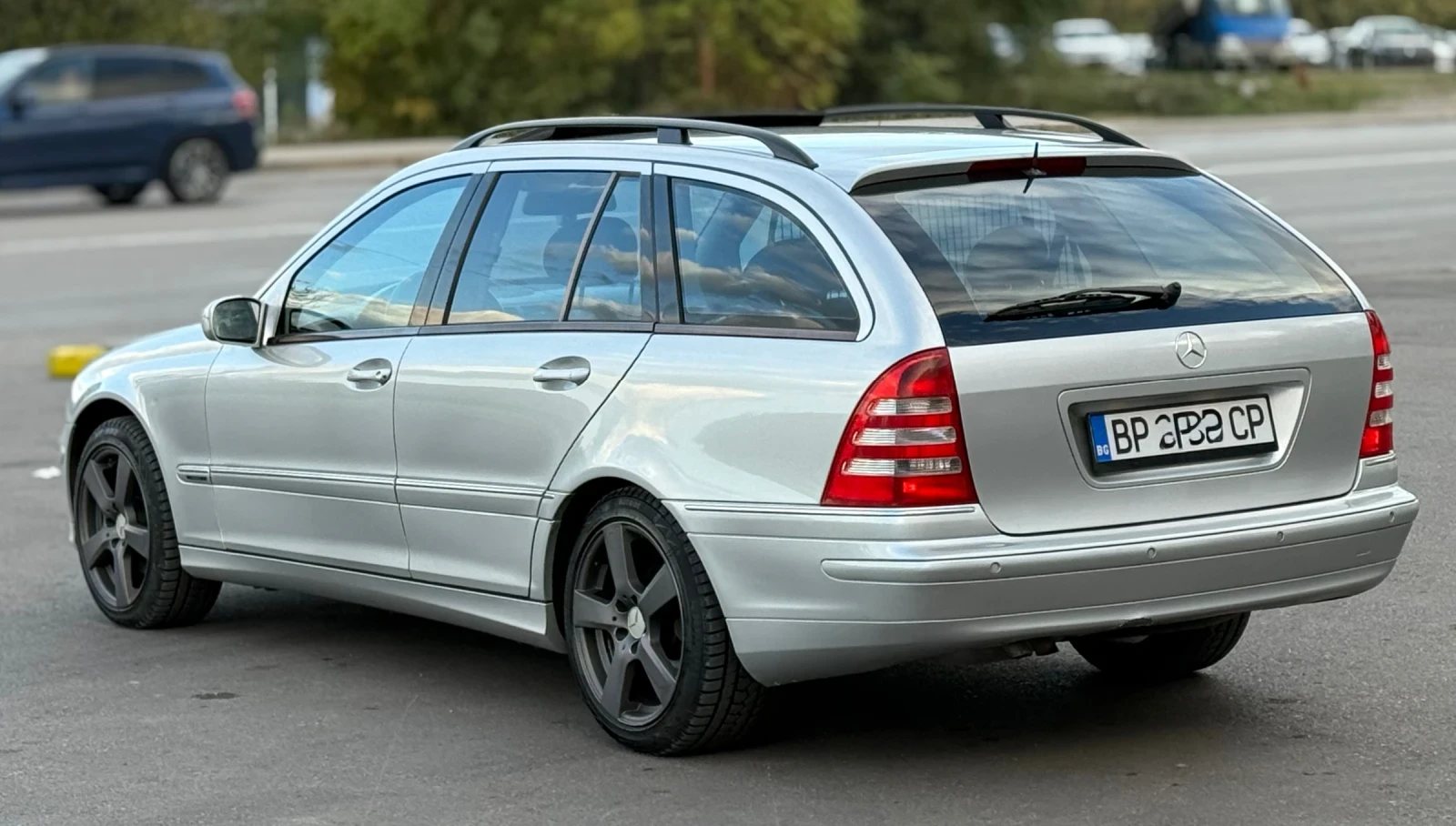 Mercedes-Benz C 320 3.2i 218к.с. * ГАЗ* 4-MATIC - изображение 4