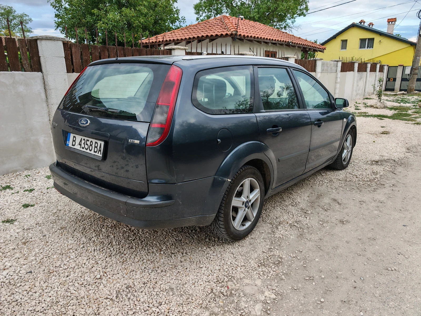 Ford Focus 1.6TDCI - изображение 4