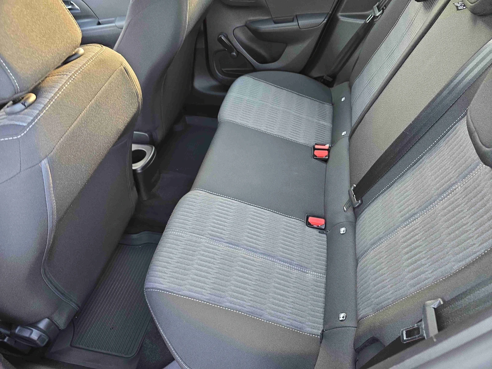 Opel Corsa 1.2  (55kW/75 ..) MT5 | Mobile.bg   10