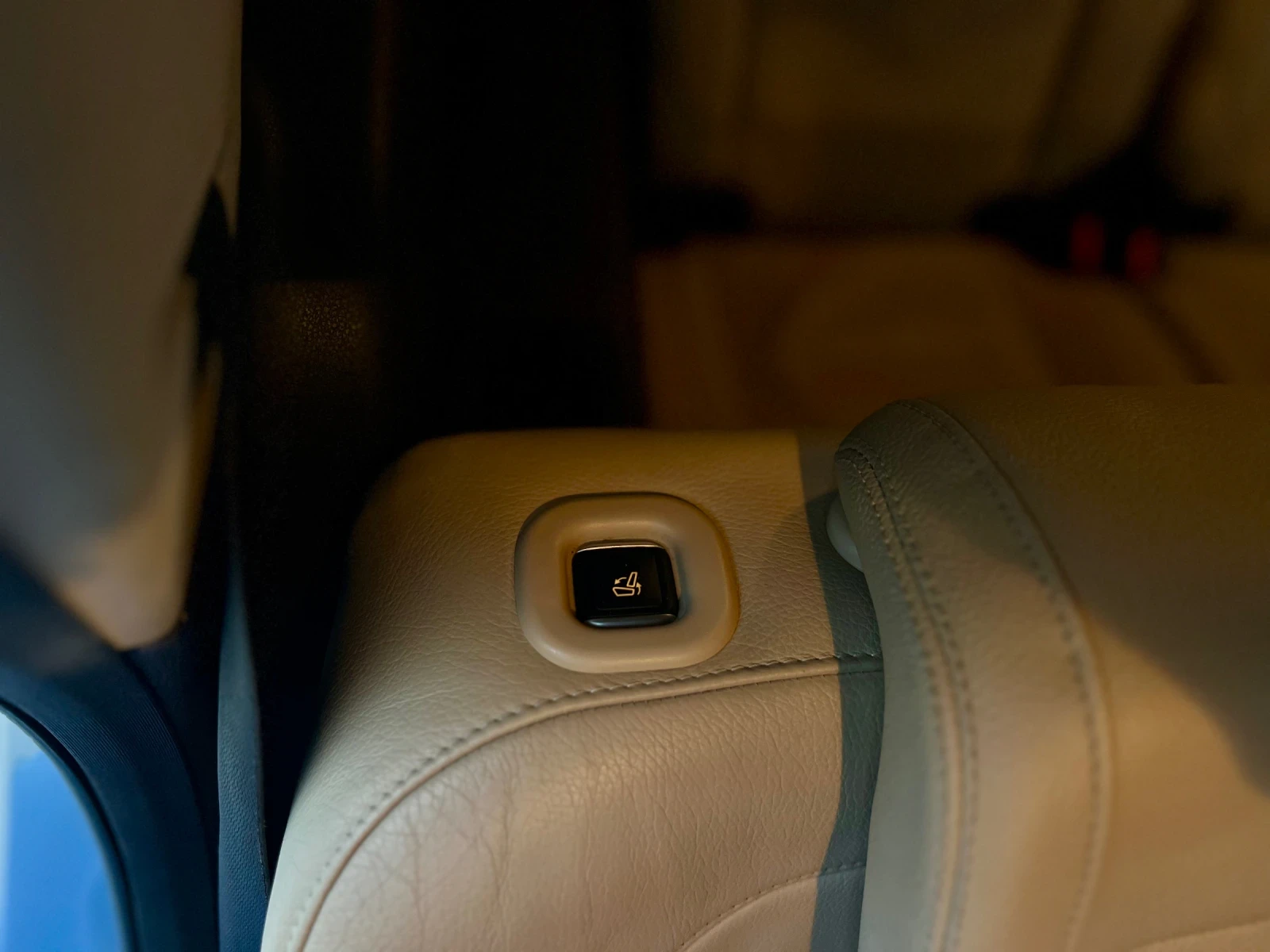 Mercedes-Benz GLS 450 6+ 1  /  /  / DISTRONIC +  | Mobile.bg   14