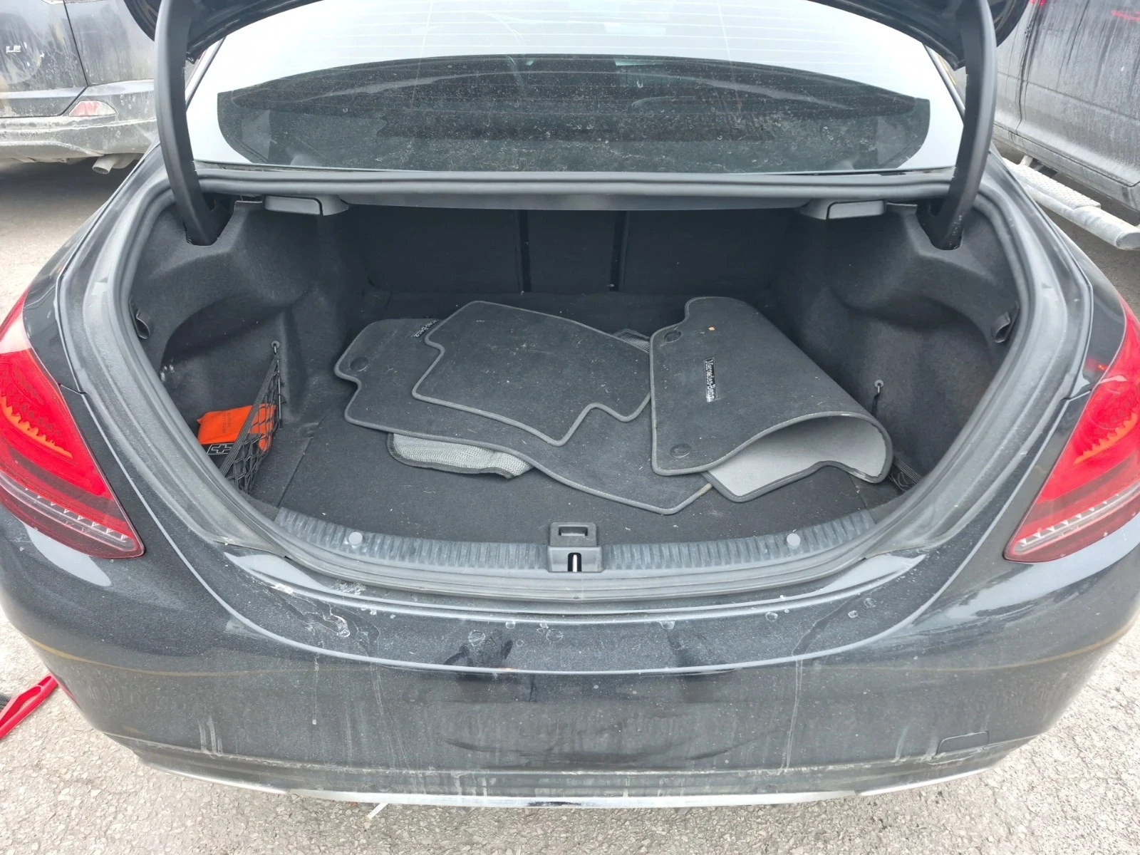 Mercedes-Benz C 300 AMG* Pano* 2 ключа - изображение 6