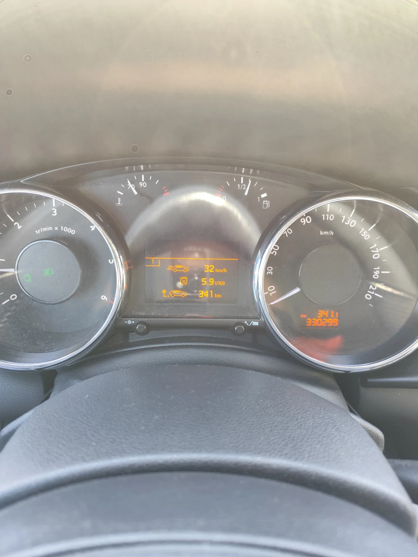 Peugeot 3008, снимка 4 - Автомобили и джипове - 53846057