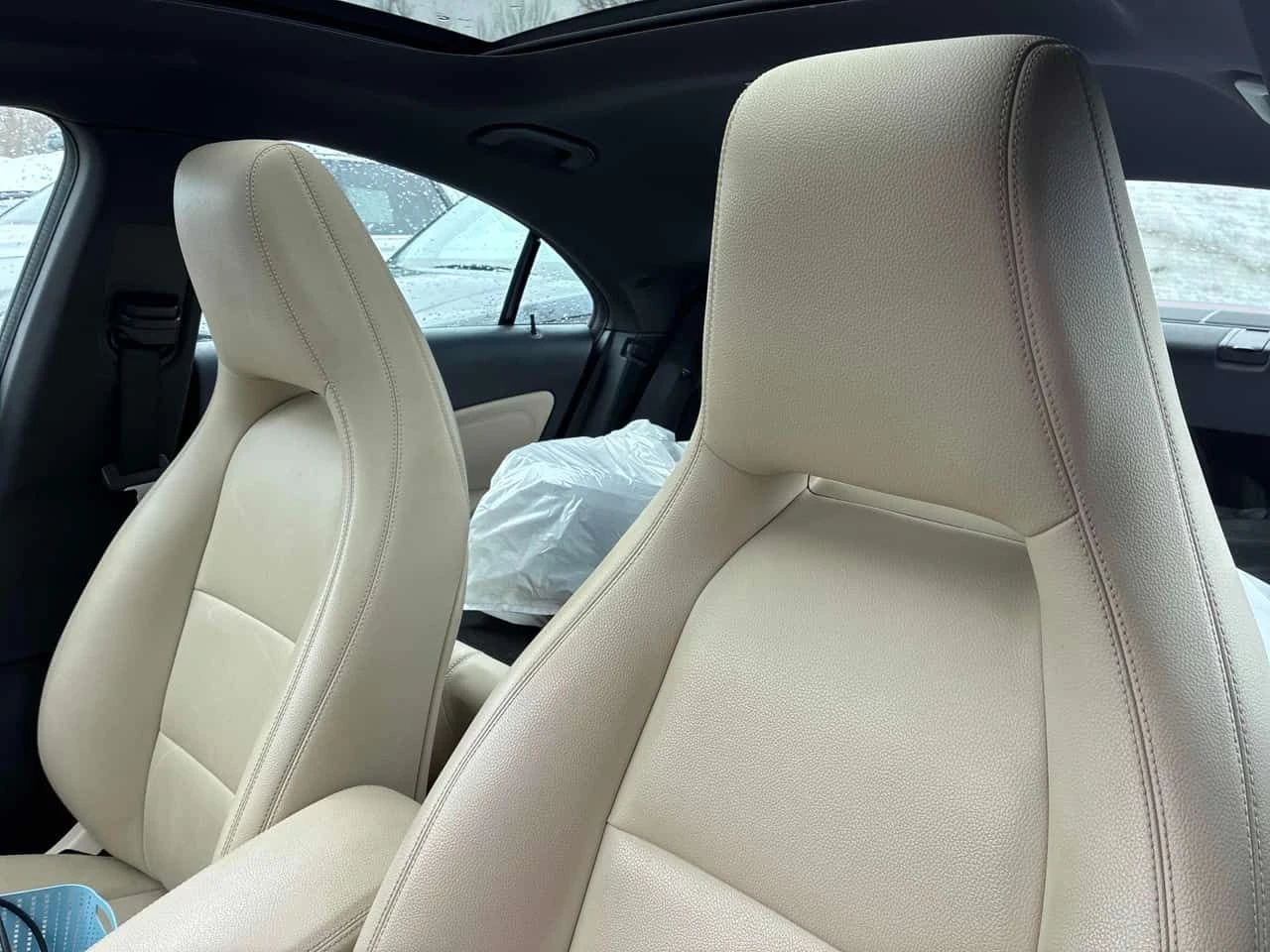 Mercedes-Benz CLA 250 4MATIC * AMG PACK* ПАНОРАМА* ДВА ЧИФТА ГУМИ/ДЖАНТИ, снимка 11 - Автомобили и джипове - 53951359