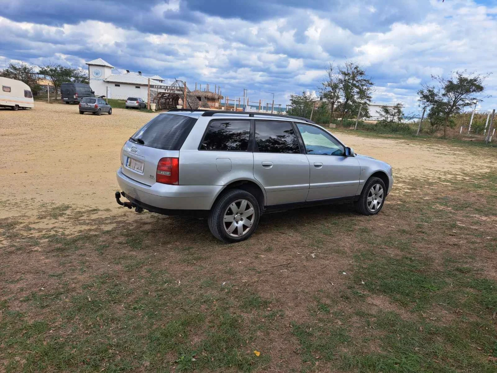 Audi A4 1.8 Quatro LPG, снимка 2 - Автомобили и джипове - 54585441