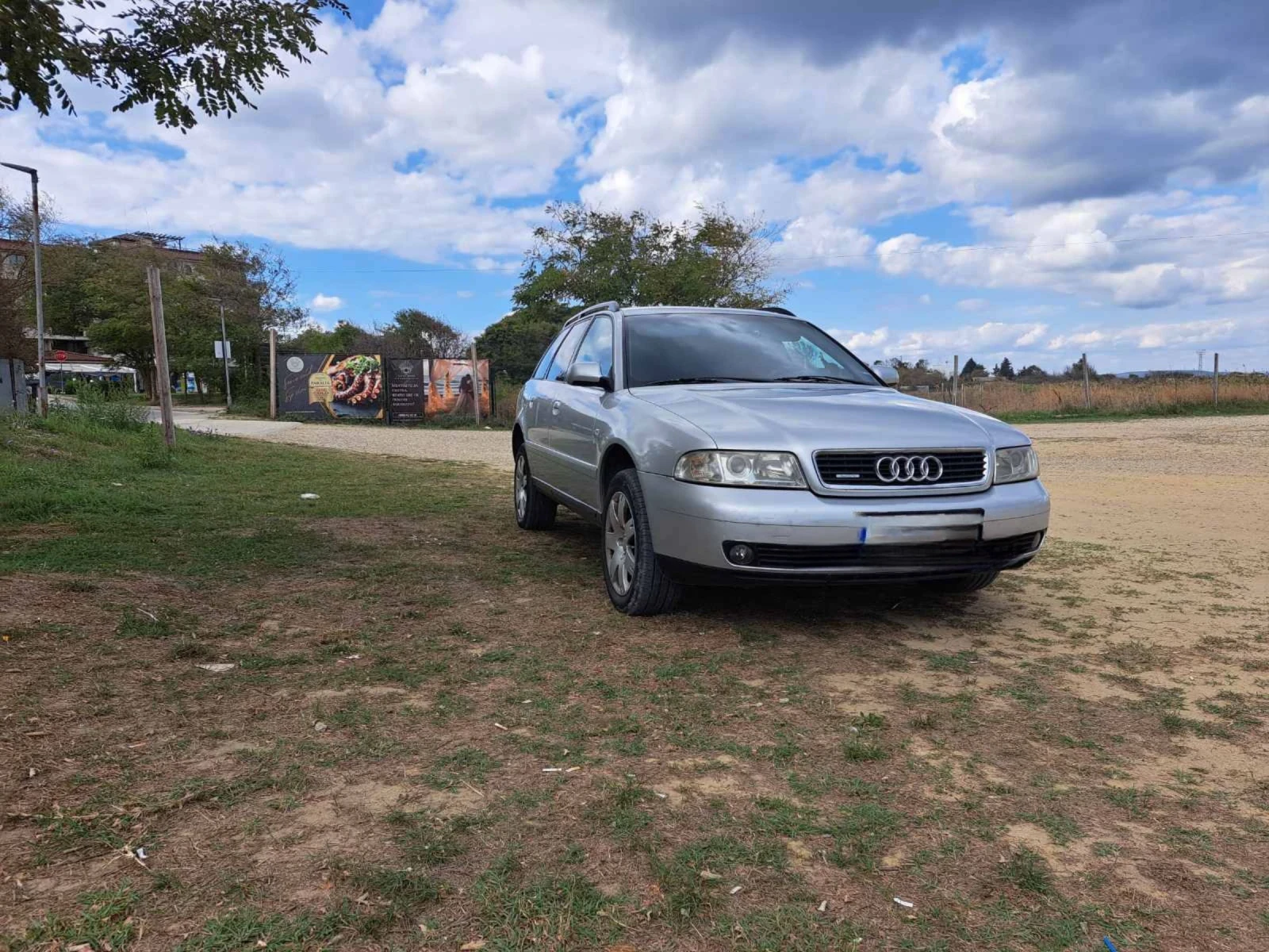 Audi A4 1.8 Quatro LPG, снимка 3 - Автомобили и джипове - 54585441