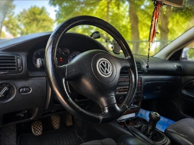 VW Passat, снимка 3 - Автомобили и джипове - 54840929
