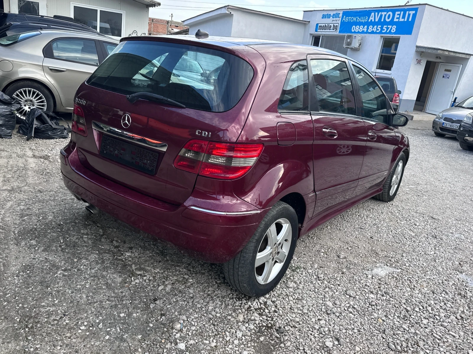Mercedes-Benz B 200 2.CDI - НАВИГАЦИЯ , снимка 5 - Автомобили и джипове - 55109481