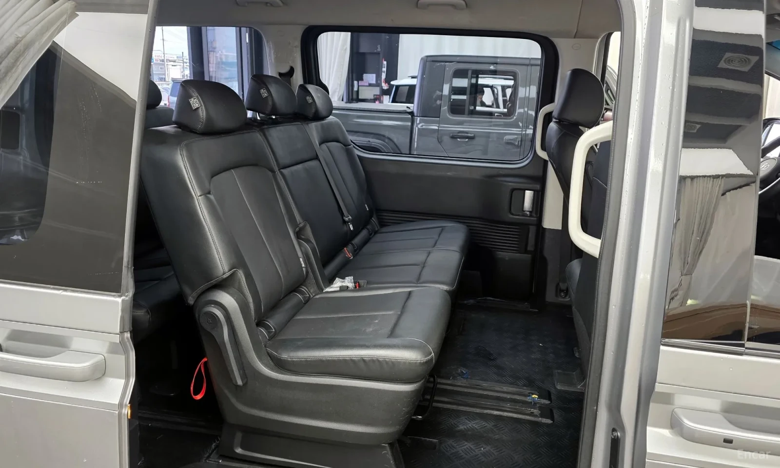 Hyundai Staria | Mobile.bg � ����������� 12