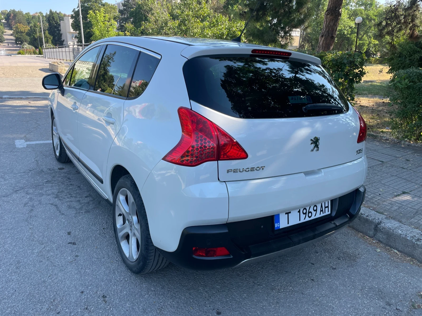 Peugeot 3008 1.6, снимка 4 - Автомобили и джипове - 55386250