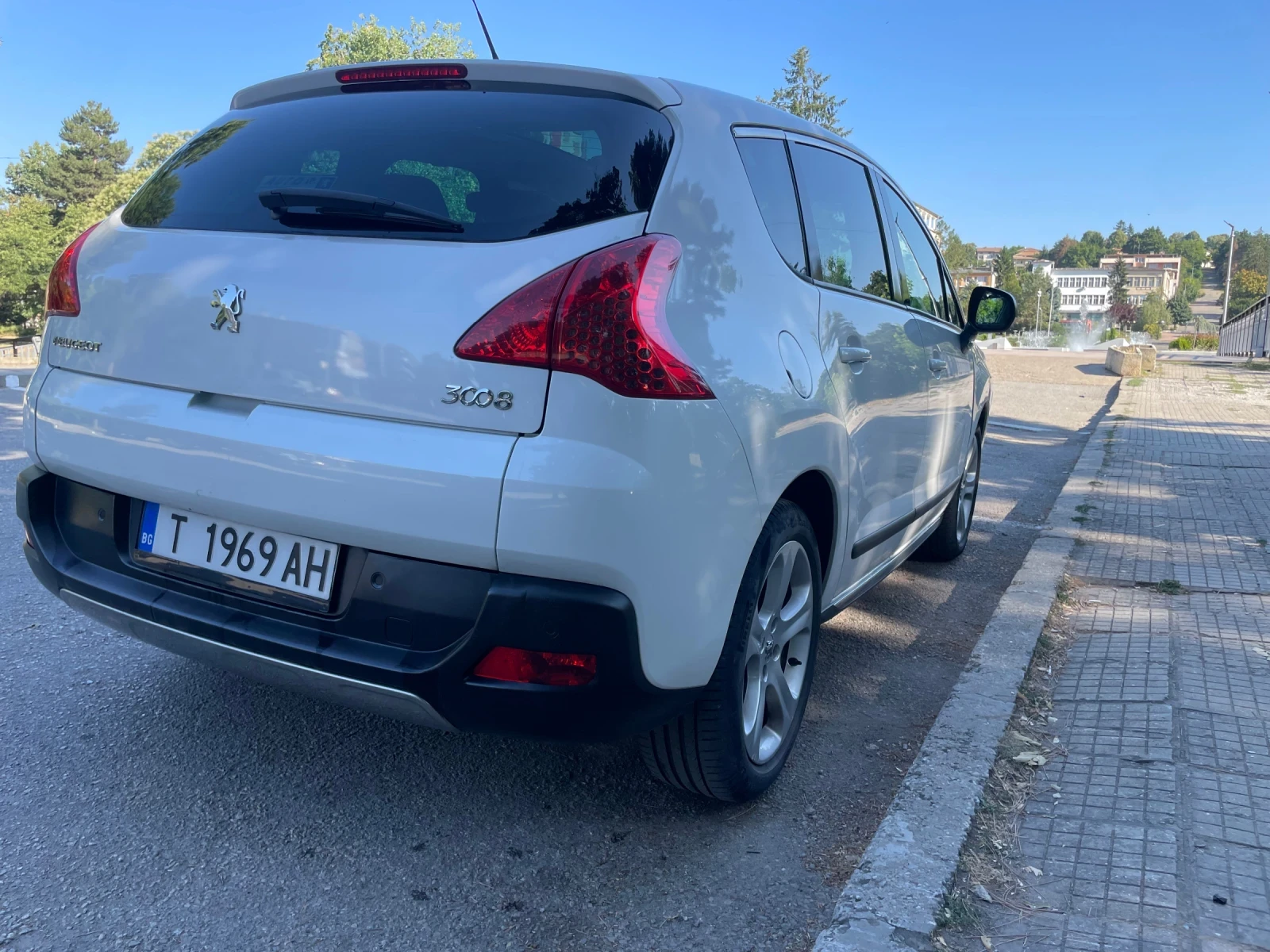 Peugeot 3008 1.6, снимка 3 - Автомобили и джипове - 55386250