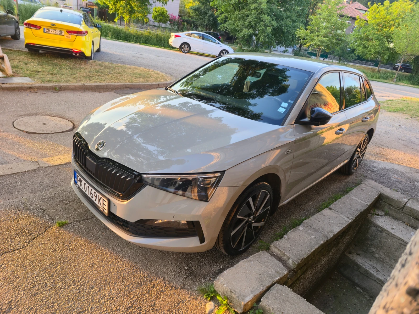 Skoda Scala 1.6TDI MONTE CARLO NARDO GREY, снимка 3 - Автомобили и джипове - 55544016