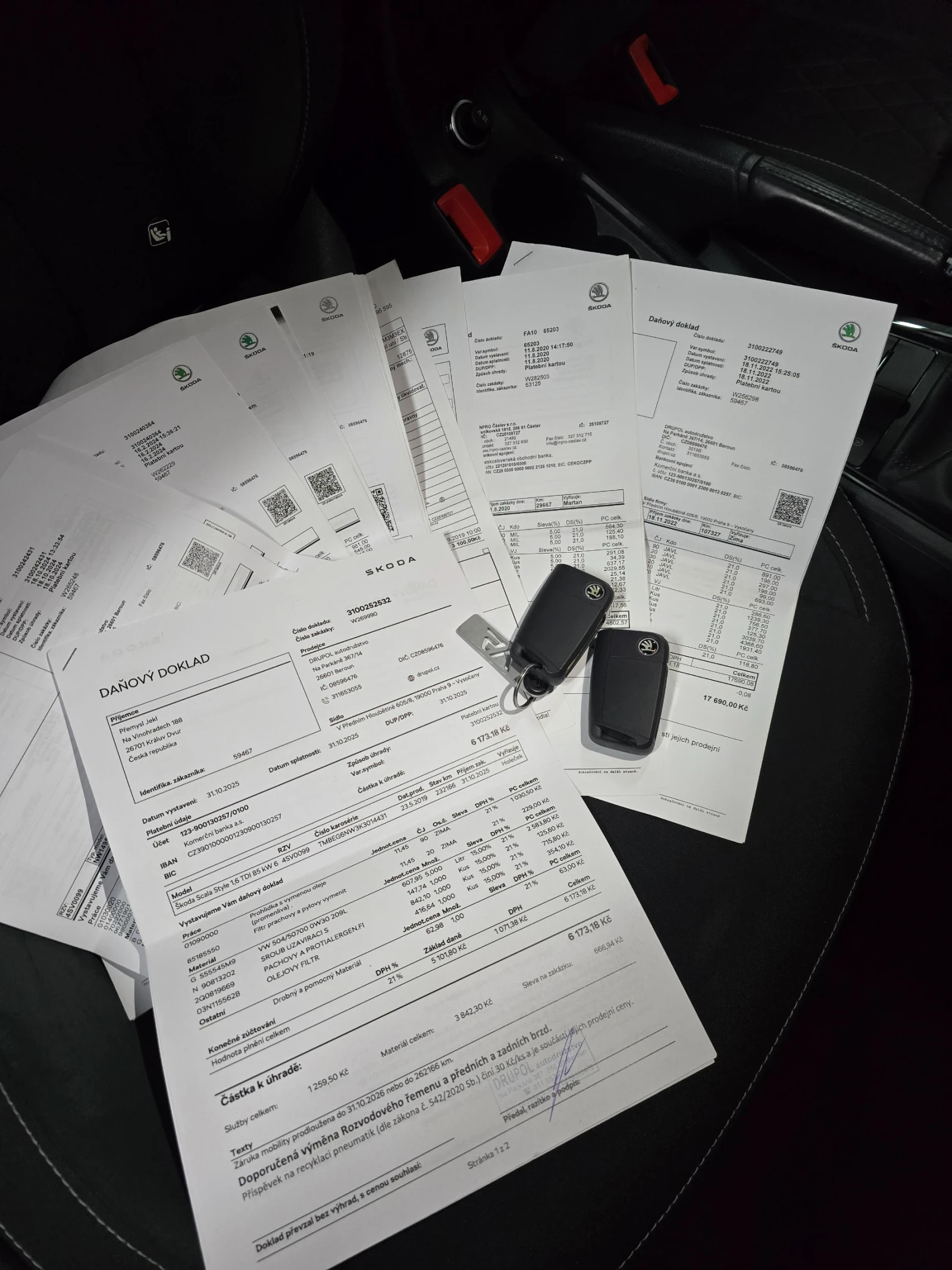 Skoda Scala 1.6TDI MONTE CARLO NARDO GREY, снимка 17 - Автомобили и джипове - 55544016