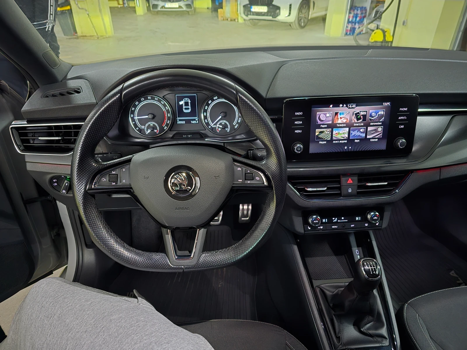 Skoda Scala 1.6TDI MONTE CARLO NARDO GREY, снимка 10 - Автомобили и джипове - 55544016