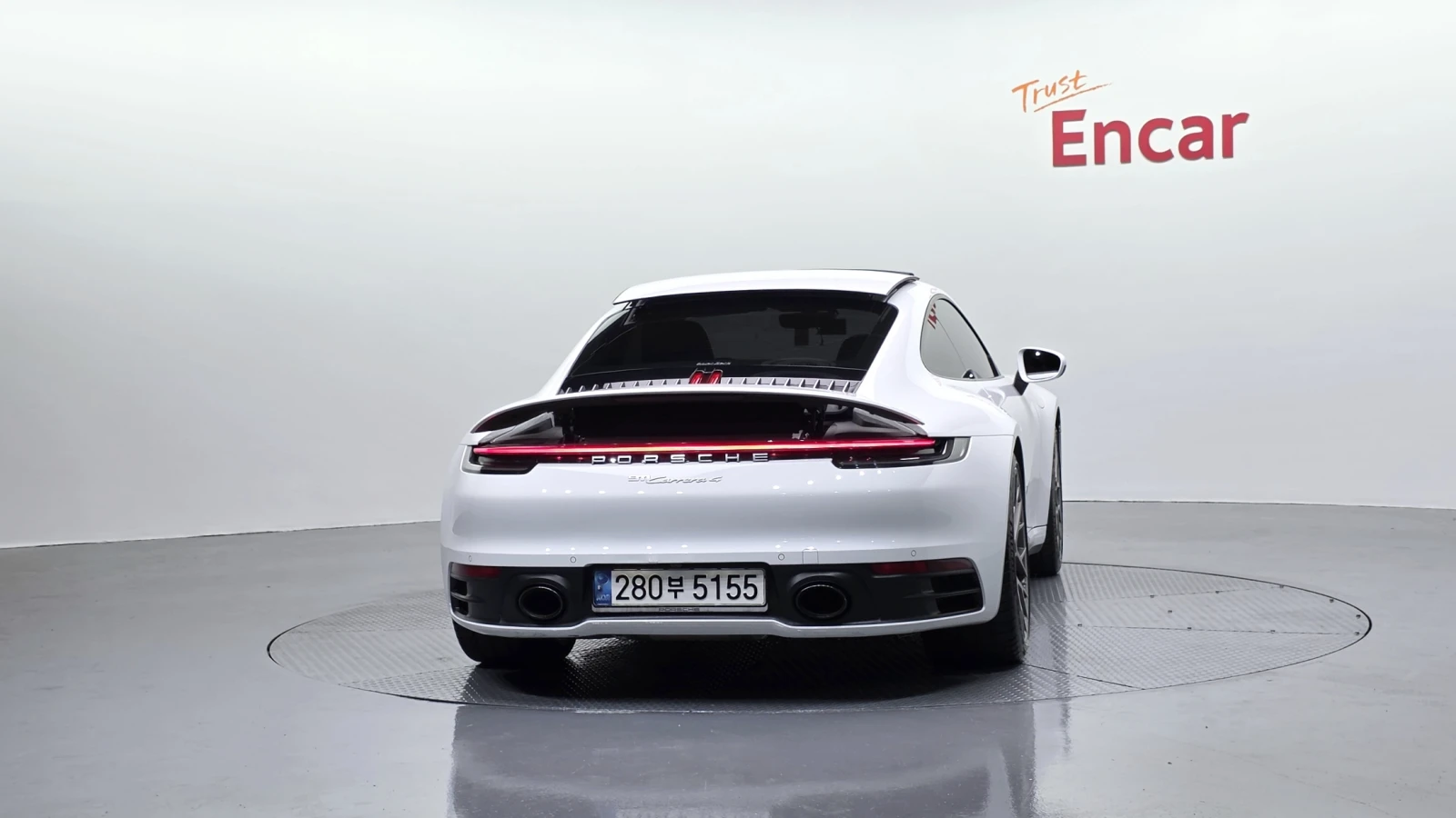 Porsche 911 Carrera 4* ЛЮК* ПОДГРЕВ ВОЛАН* КРАЙНА ЦЕНА, снимка 4 - Автомобили и джипове - 55608867