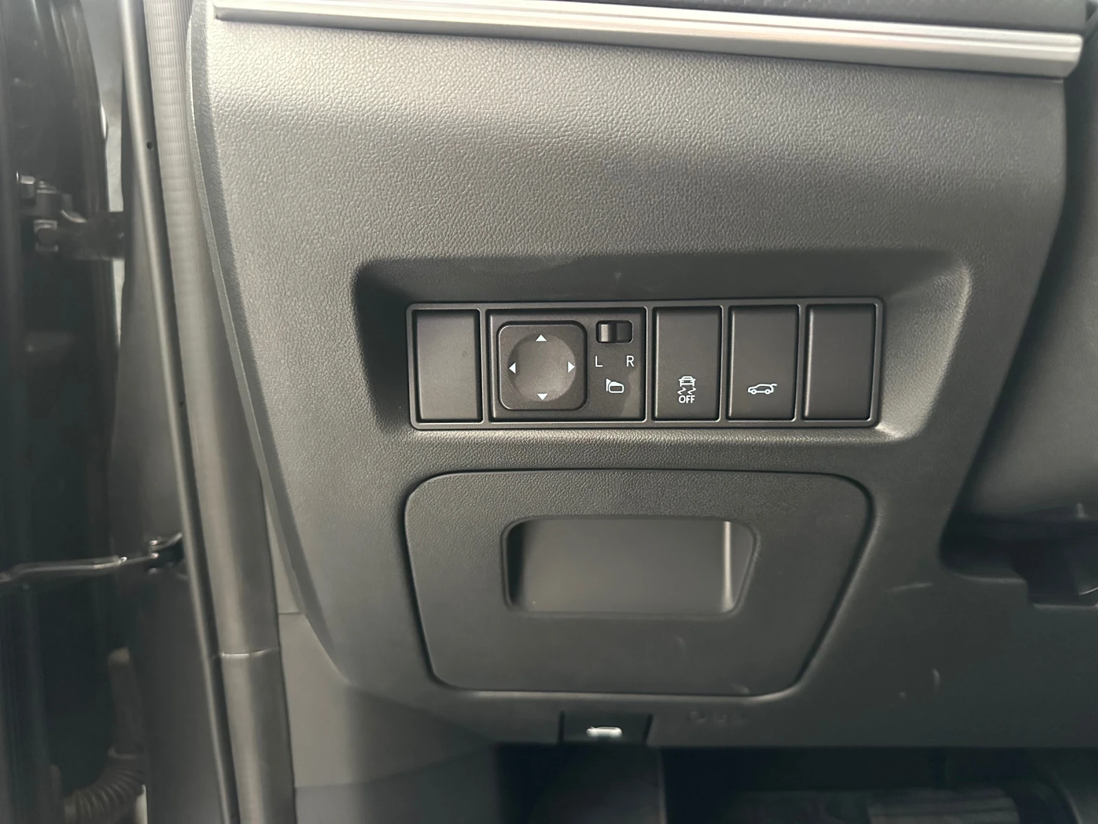 DONGFENG T5-EVO HEV, снимка 15 - Автомобили и джипове - 55695289