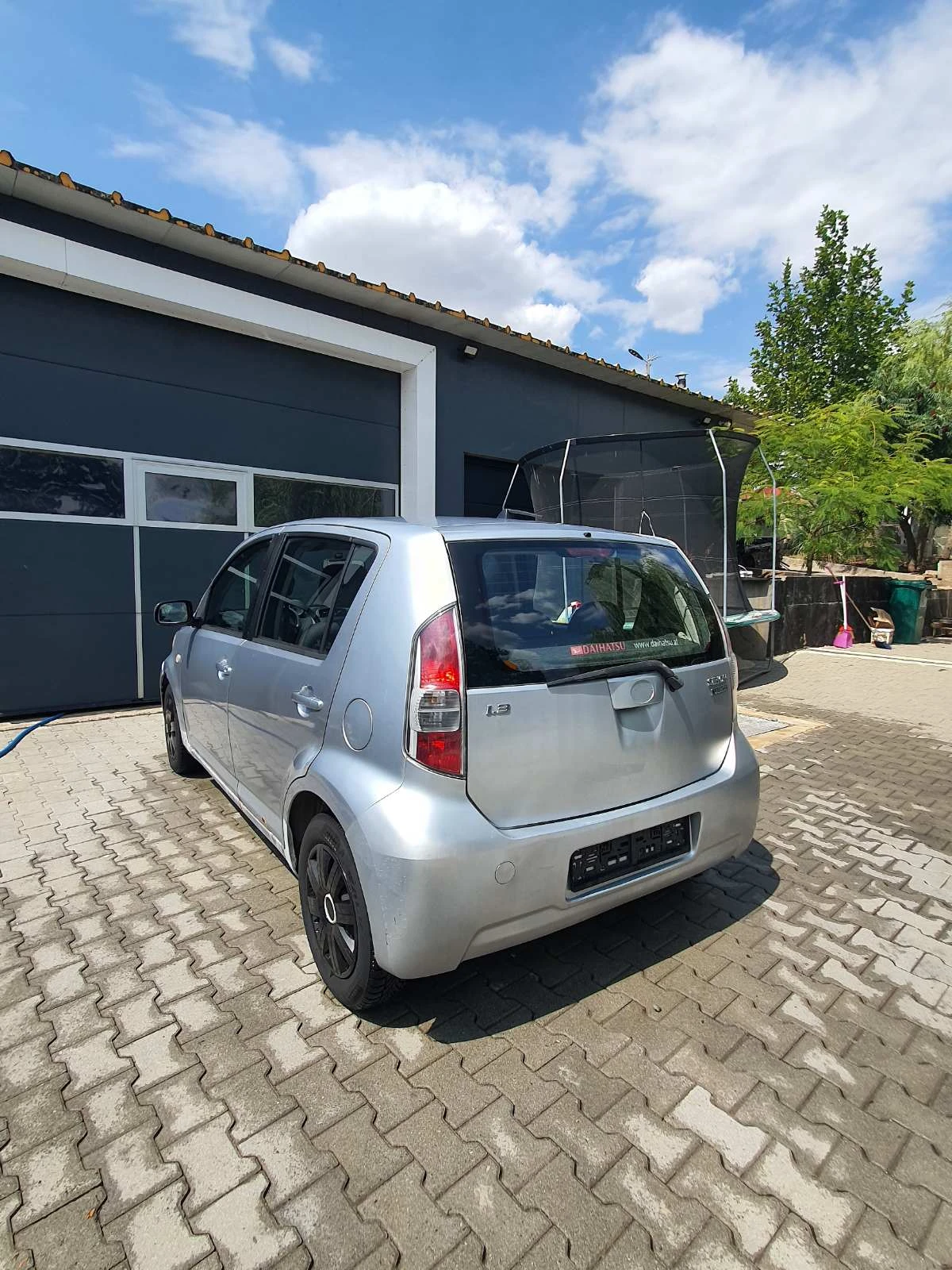 Daihatsu Sirion 1.3, снимка 6 - Автомобили и джипове - 55803102