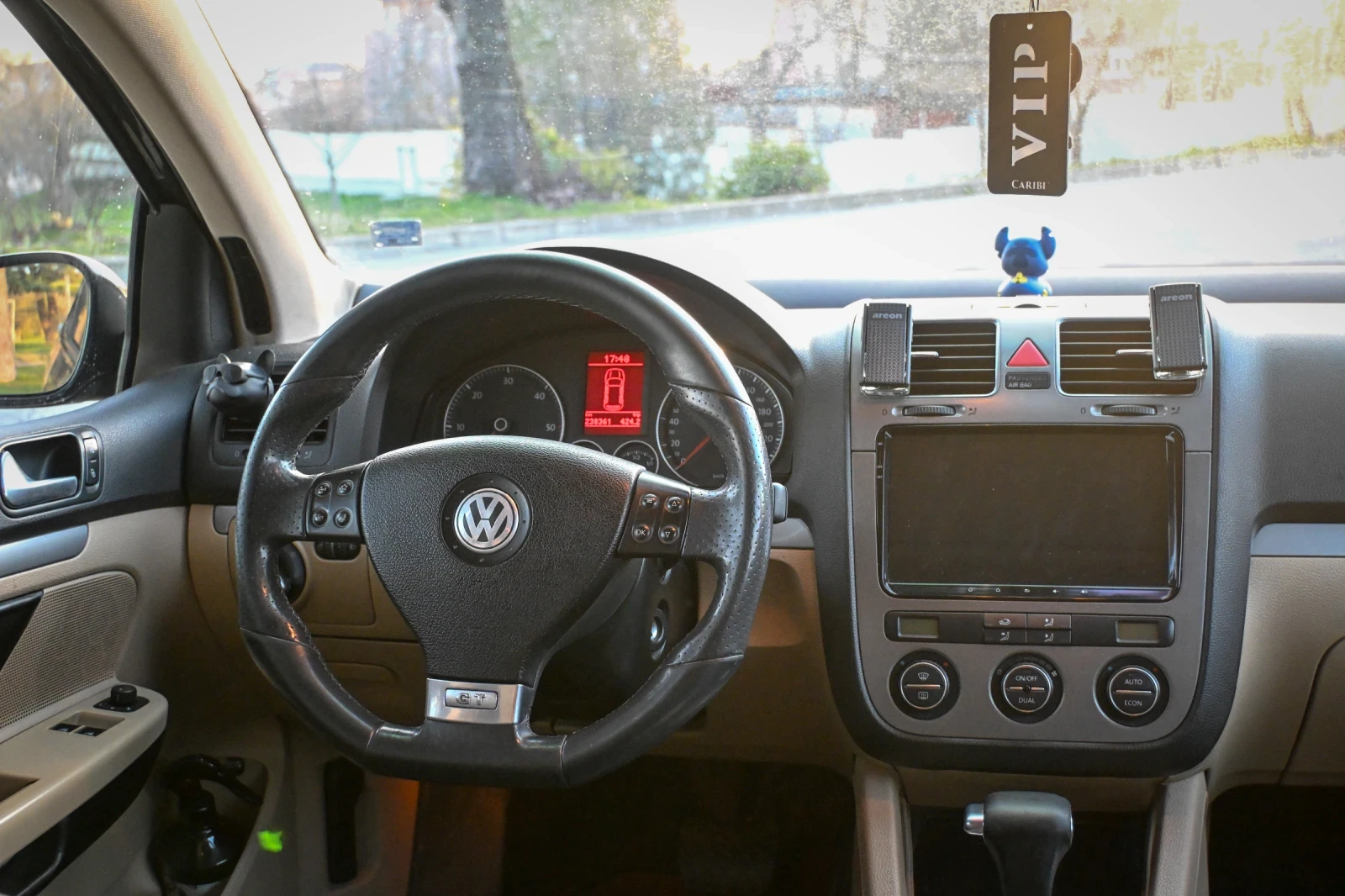VW Golf Голф 5, снимка 2 - Автомобили и джипове - 55879642