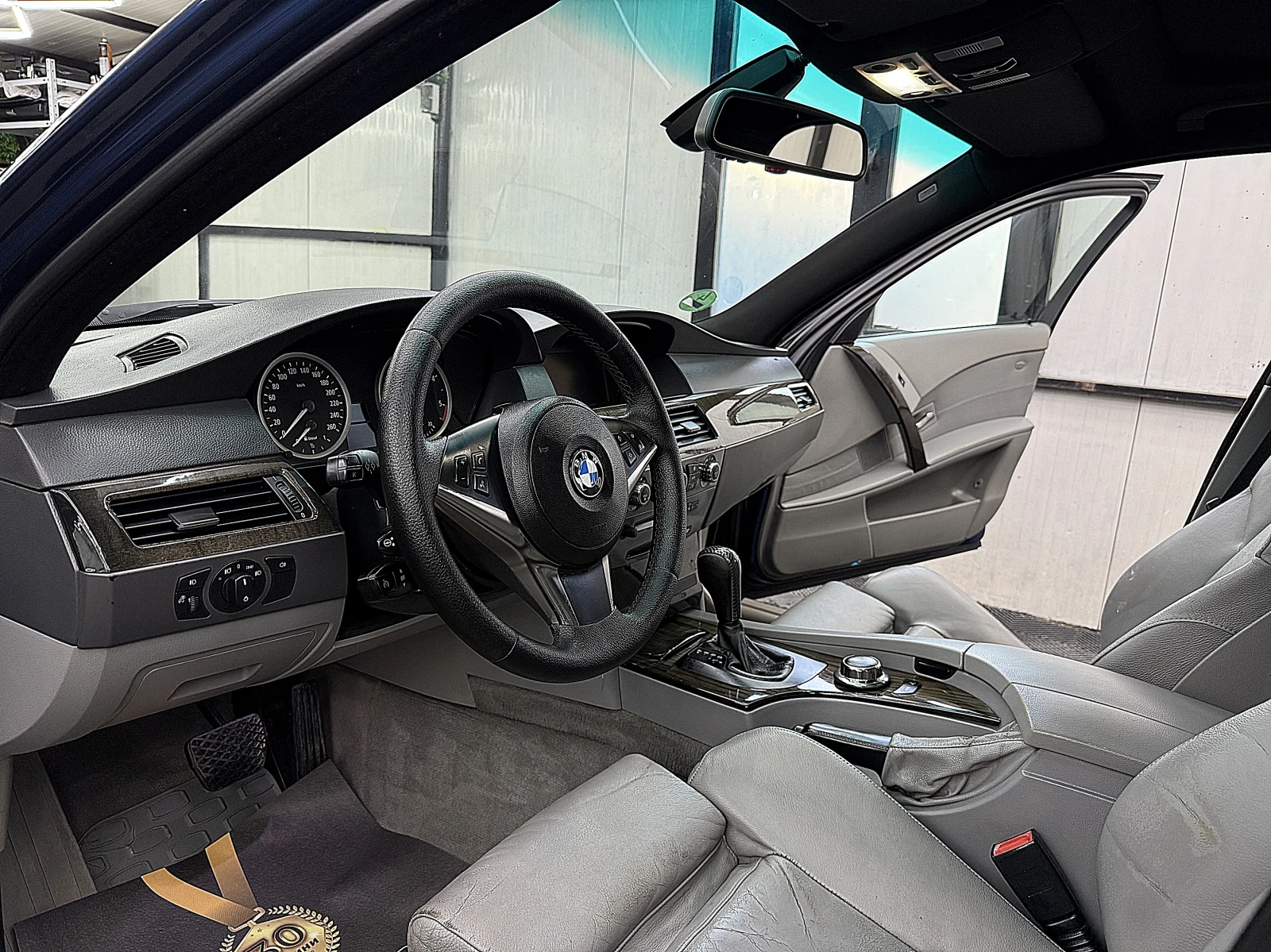 BMW 535 M-paket/Individual/navi/СОБСТВЕН ЛИЗИНГ, снимка 14 - Автомобили и джипове - 56008028