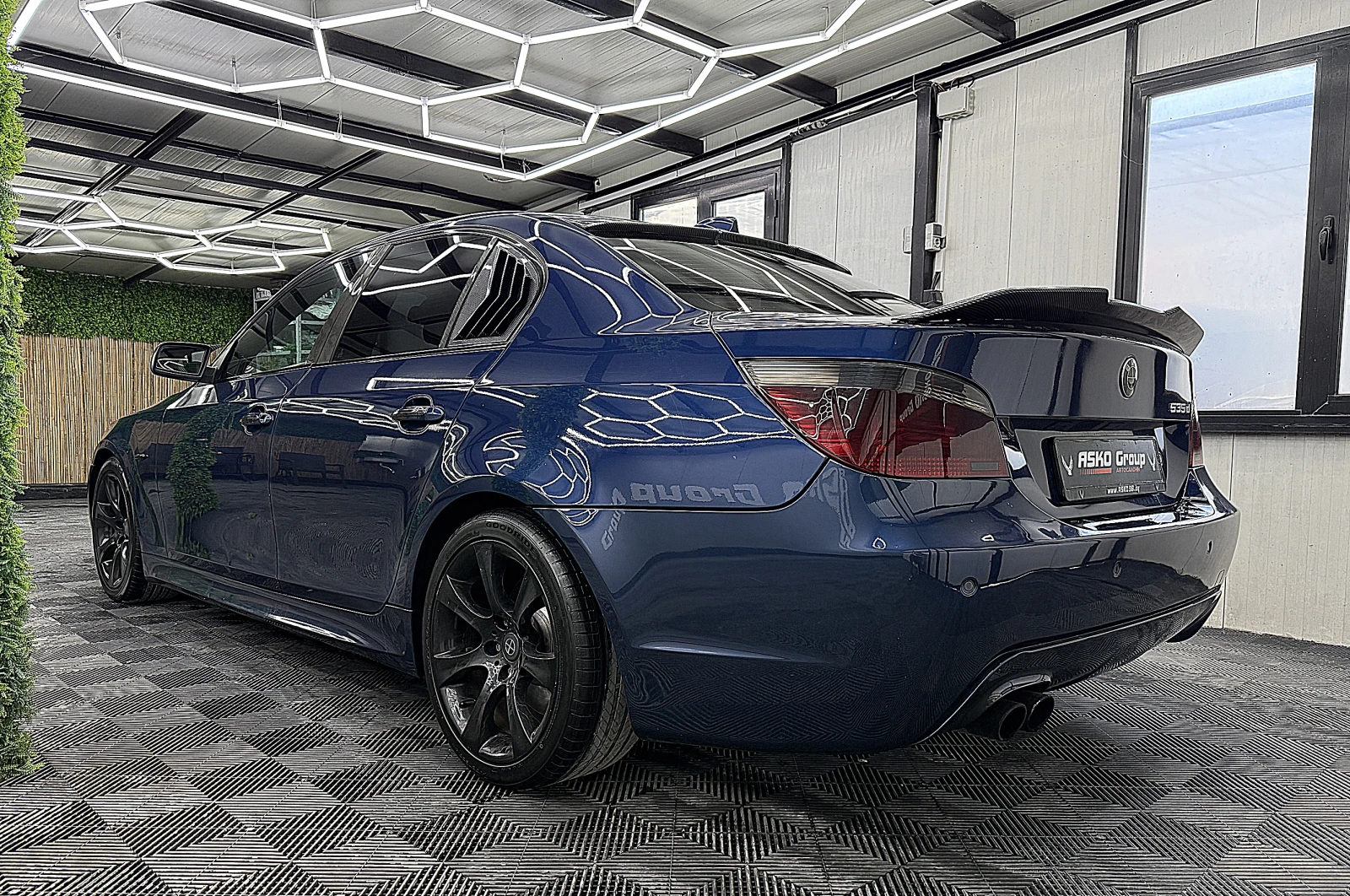 BMW 535 M-paket/Individual/navi/СОБСТВЕН ЛИЗИНГ, снимка 4 - Автомобили и джипове - 56008028