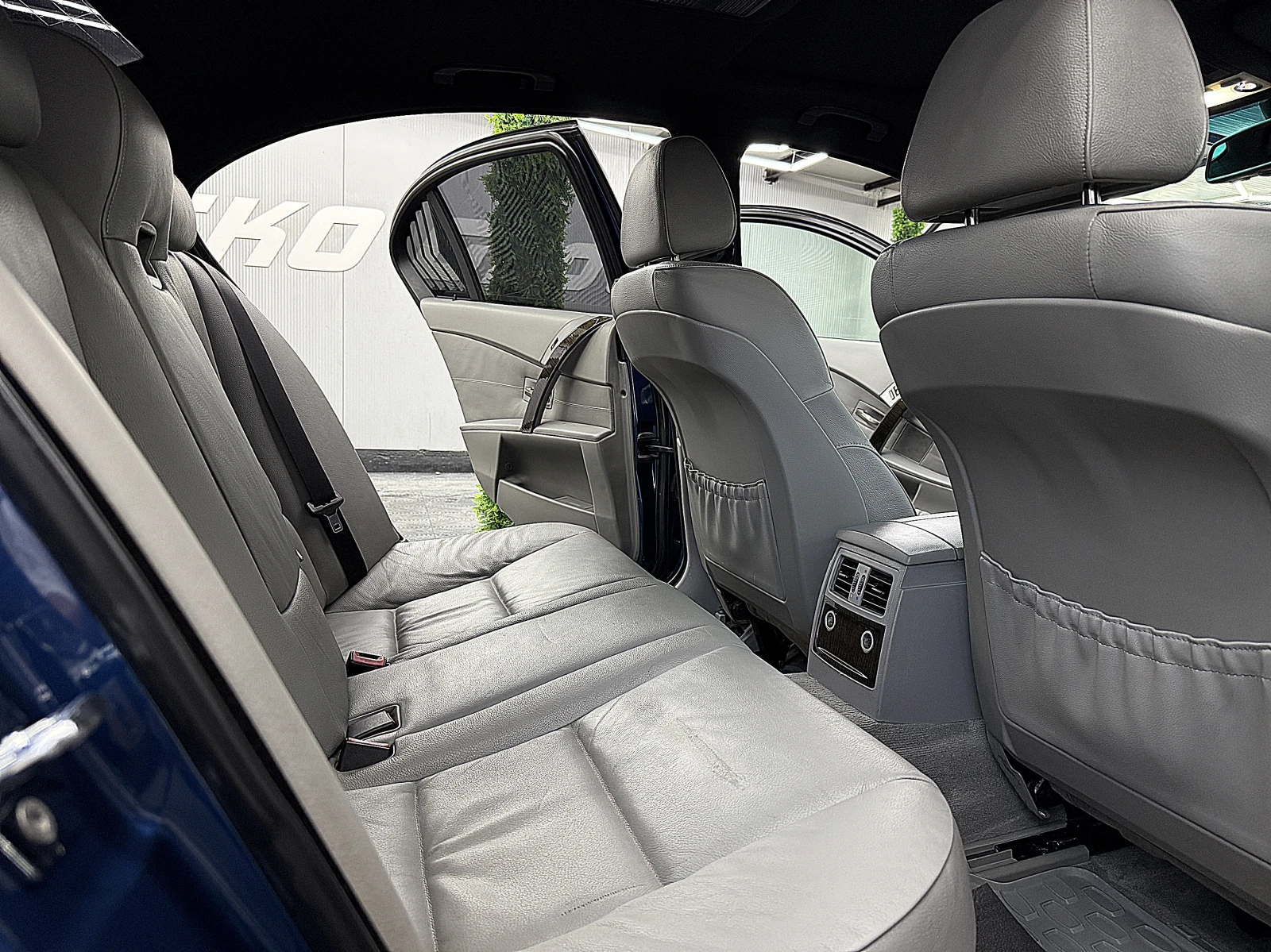 BMW 535 M-paket/Individual/navi/СОБСТВЕН ЛИЗИНГ, снимка 12 - Автомобили и джипове - 56008028