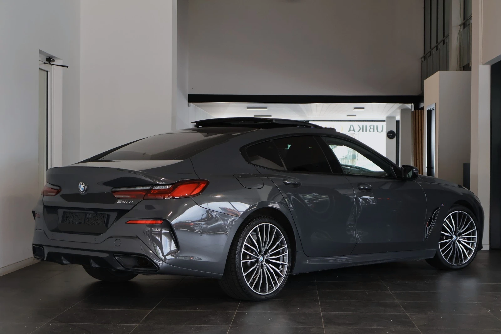 BMW 840 Gran Coupé 840 M Sport Harman/Kardon LED 360 , снимка 4 - Автомобили и джипове - 56159279