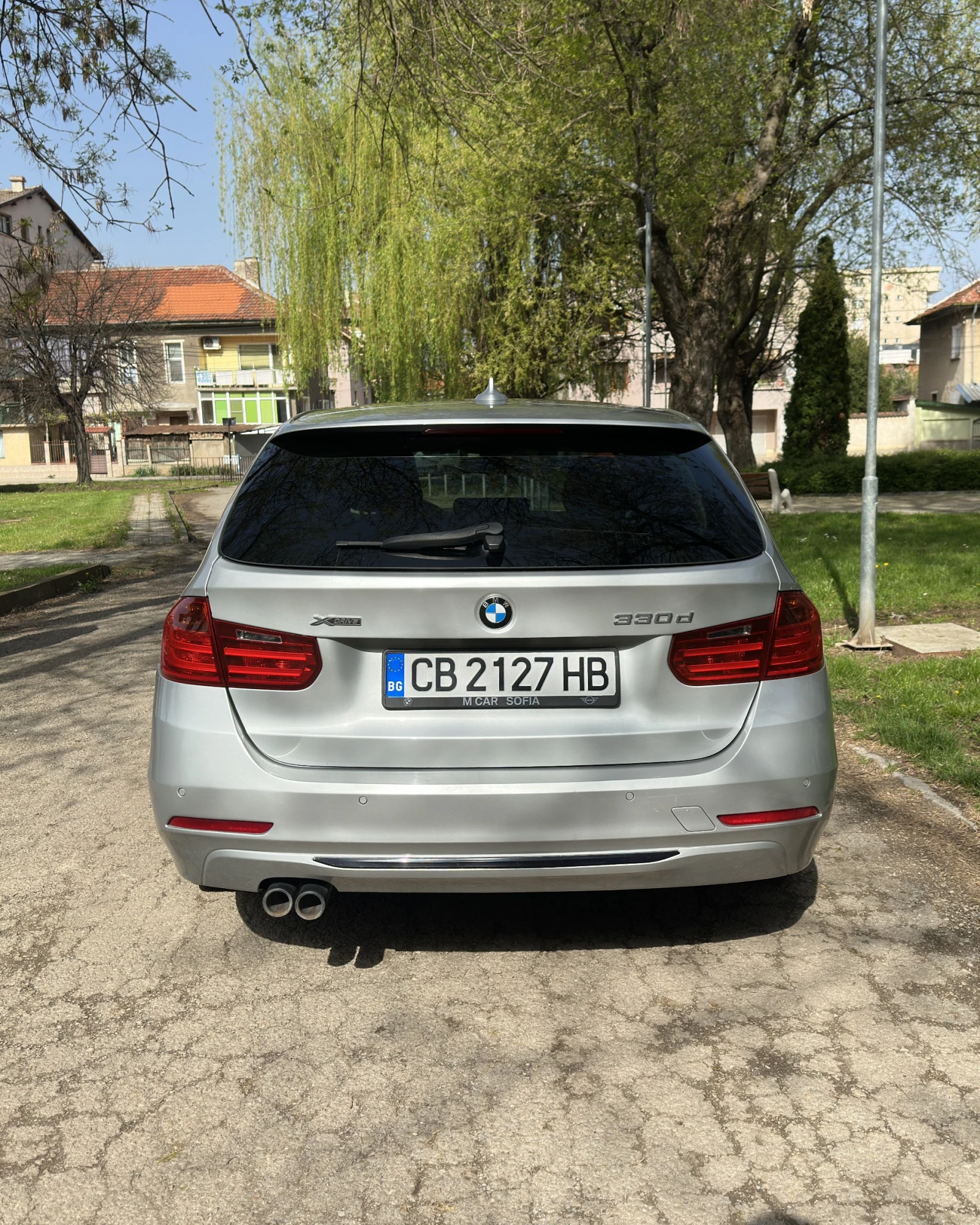 BMW 330 F31330d xDrive, снимка 6 - Автомобили и джипове - 56745361