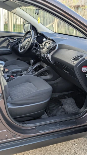 Hyundai IX35 2.0 CRDI, снимка 8