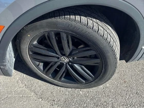 VW Tiguan Comfortline R Line Black Edition * CARFAX * БЕЗ , снимка 7