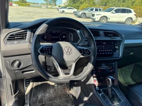 VW Tiguan Comfortline R Line Black Edition * CARFAX * БЕЗ , снимка 13