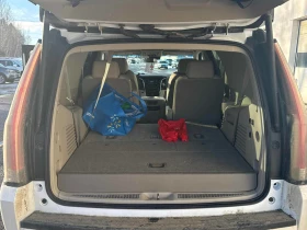 Cadillac Escalade Premium Luxury * * Бял Интериор  Carfax * * , снимка 13