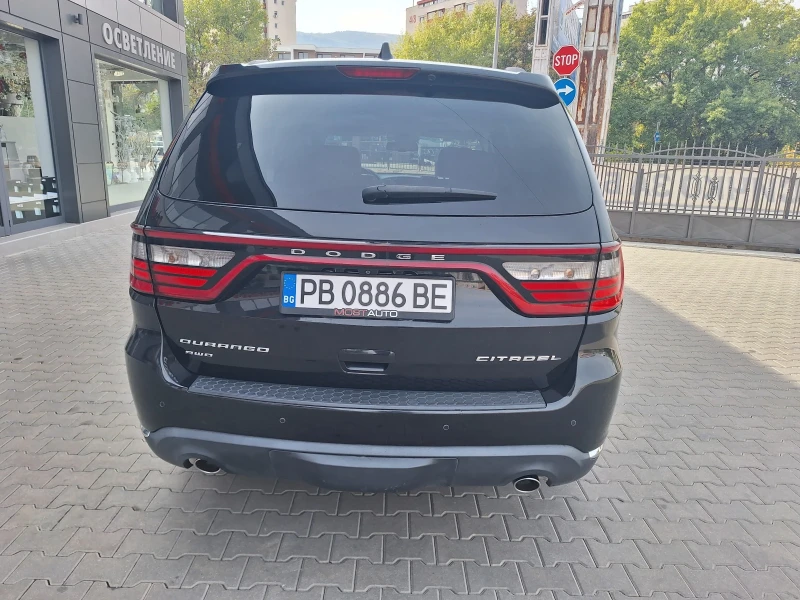 Dodge Durango 5.7 Hemi, снимка 8 - Автомобили и джипове - 47637378