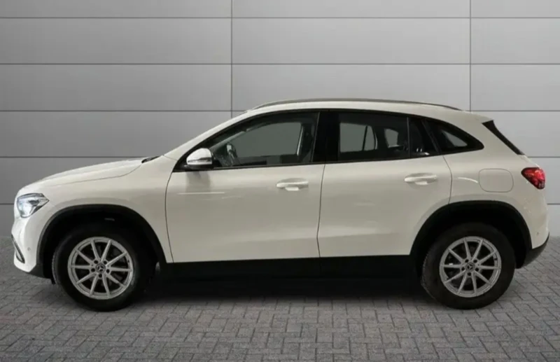 Mercedes-Benz GLA 200 2.0CDI-194PS-654.920, снимка 4 - Автомобили и джипове - 51840049