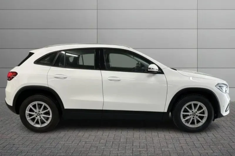 Mercedes-Benz GLA 200 2.0CDI-194PS-654.920, снимка 5 - Автомобили и джипове - 51840049