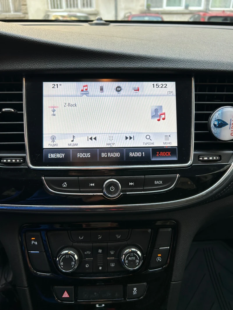 Opel Mokka 1.6 CDTI, снимка 9 - Автомобили и джипове - 52484821