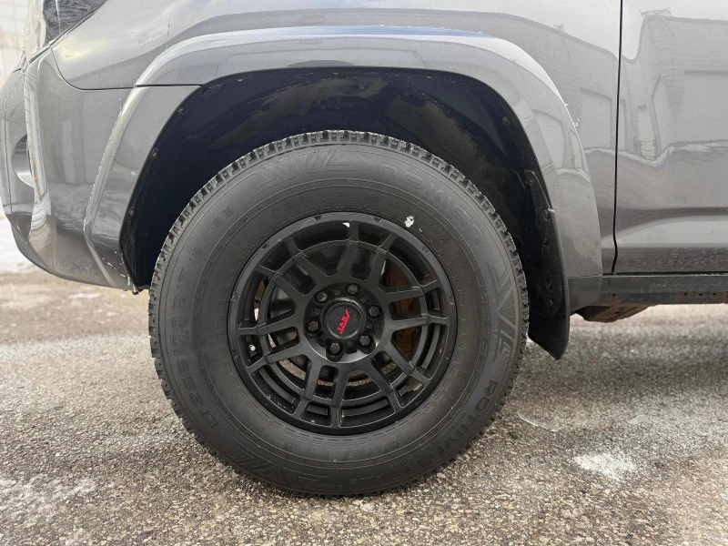 Toyota 4runner SR5 CARFAX АВТО КРЕДИТ , снимка 9 - Автомобили и джипове - 52670356