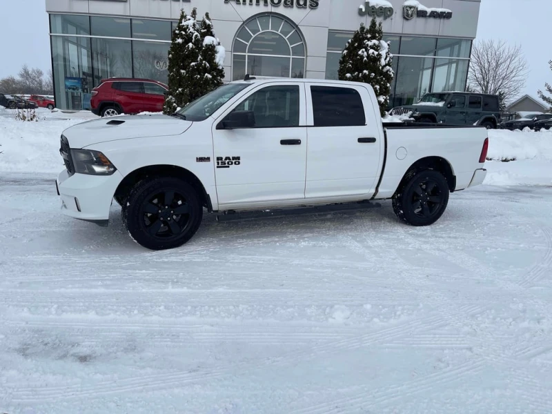 Dodge RAM 1500 * Express * CARFAX * БЕЗ ПЪРВОНАЧАЛНА ВНОСКА, снимка 2 - Автомобили и джипове - 52892768