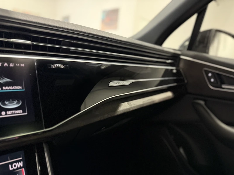 Audi Q7 55TFSI* ДИГИТАЛНО* ТАБЛО* ДИСТРТОНИК* 360КАМЕРА* М, снимка 11 - Автомобили и джипове - 53123179