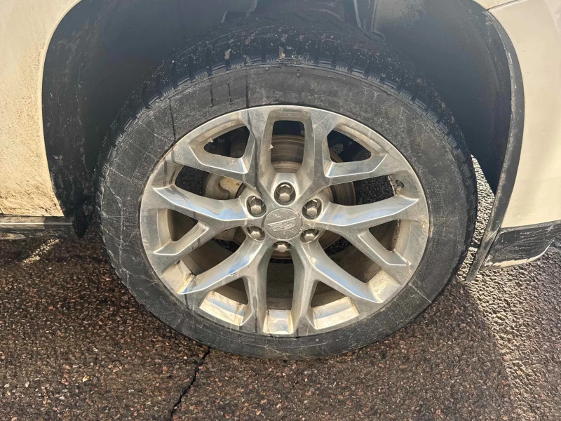 Cadillac Escalade Premium Luxury * * Бял Интериор  Carfax * * , снимка 6 - Автомобили и джипове - 53479757